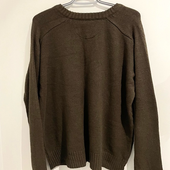 Brown V-neck argyle sweater in Men’s large - Picture 3 of 3